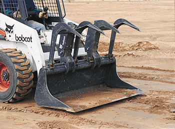 BOBCAT HYDRAULIC GRAPPLE ATTACHMENT