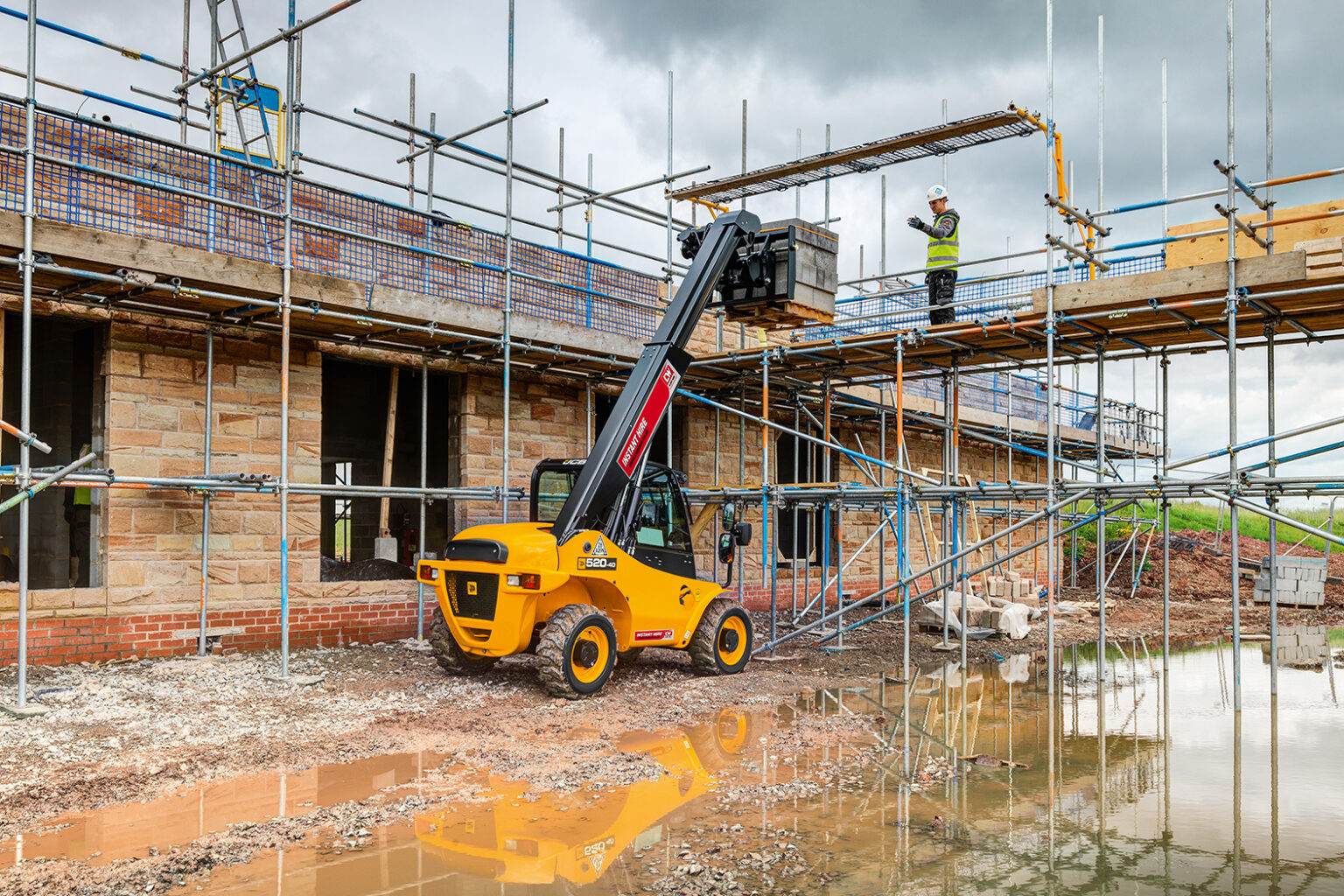 4 Metre Telehandler - Charles Wilson