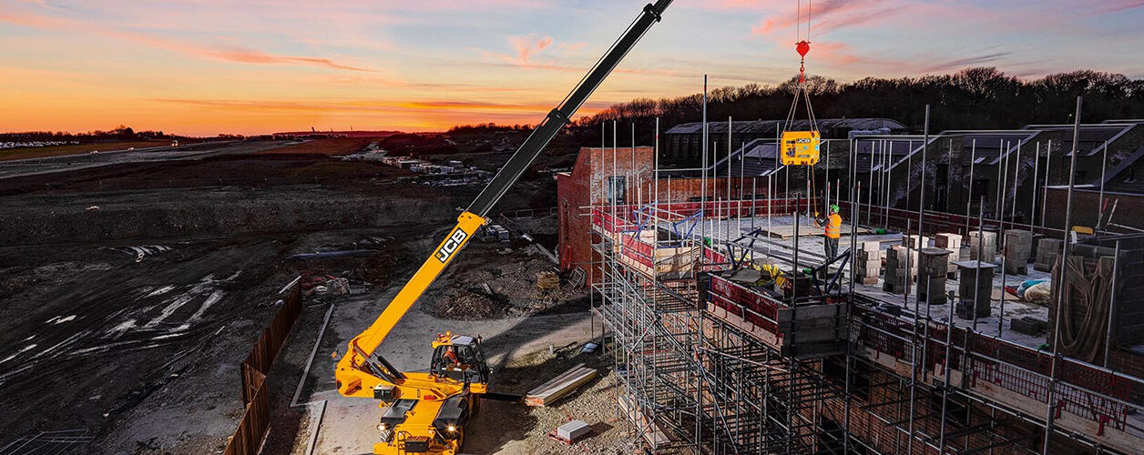 JCB 260r 26 metre telehandler
