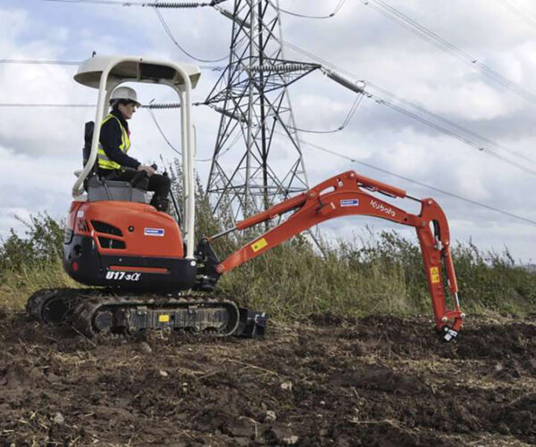 Kubota 1.5T Mini digger working