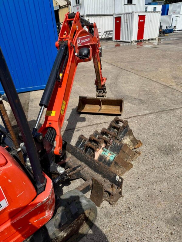 Kubota U17-3a Mini Digger
