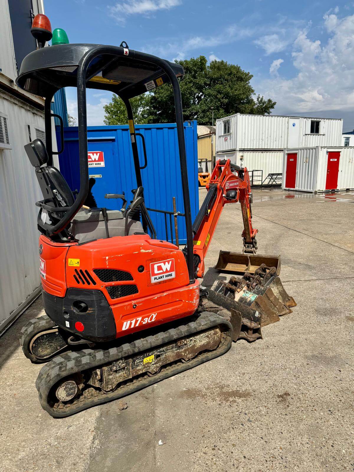 Kubota U17-3a Mini Digger 3 Kubota U17-3a Mini Digger