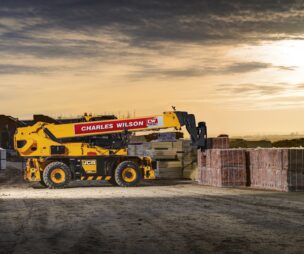 The Benefits of a 360°  Telehandler: One Machine, Three Solutions